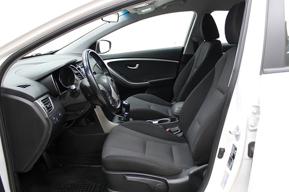 Hyundai i30 6 of 24
