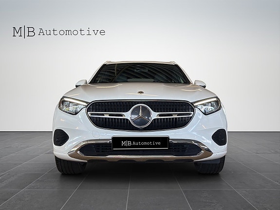 Mercedes-Benz GLC220 d 2 of 20