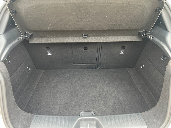 Mercedes-Benz A180 19 of 20