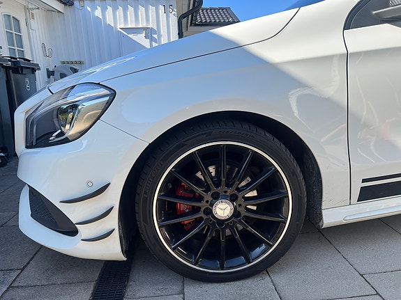 Mercedes-Benz A180 14 of 20