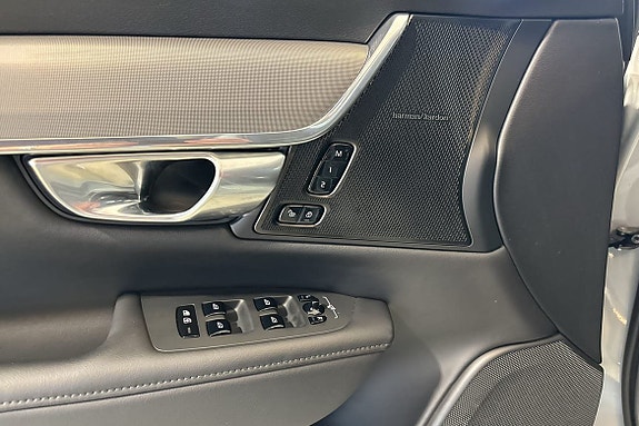 Volvo V90 13 of 19
