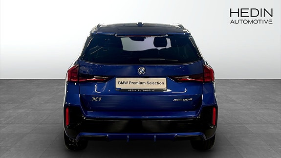 BMW X1 7 of 9