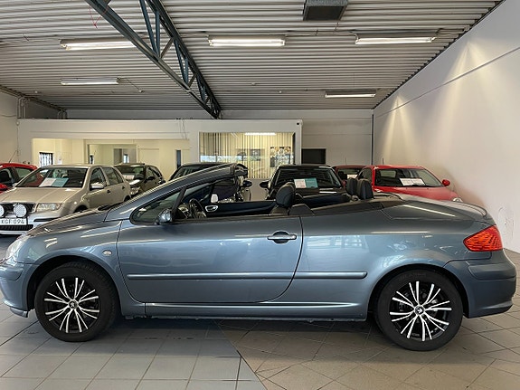 Peugeot 307 CC 9 of 15
