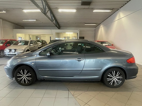 Peugeot 307 CC 3 of 15