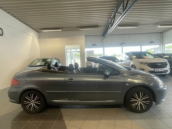 Peugeot 307 CC 4 of 15