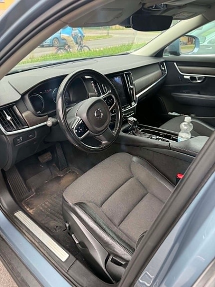 Volvo V90 Cross Country 5 of 8