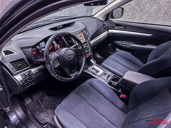 Subaru Outback 11 of 26