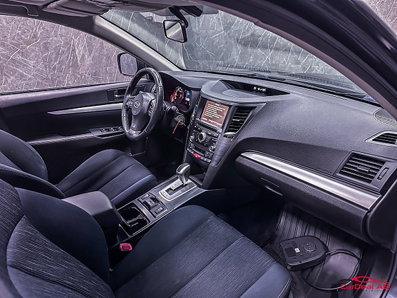 Subaru Outback 14 of 26