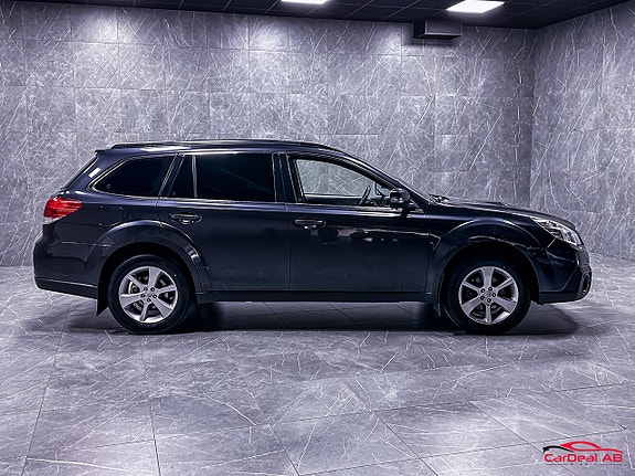 Subaru Outback 8 of 26