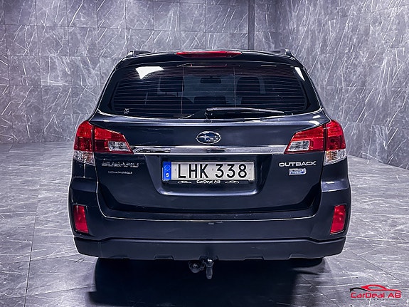 Subaru Outback 6 of 26