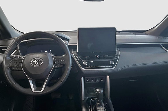Toyota Corolla Cross 9 of 12