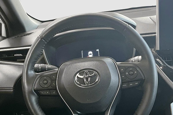 Toyota Corolla Cross 10 of 12