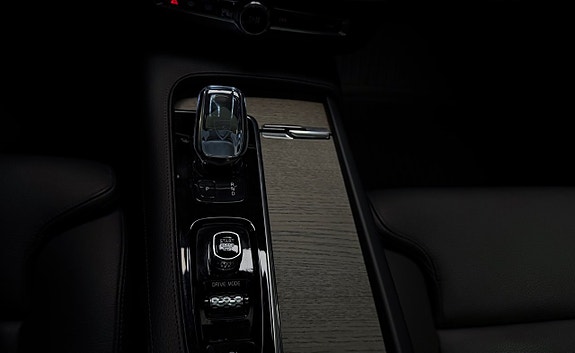 Volvo S90 27 of 30