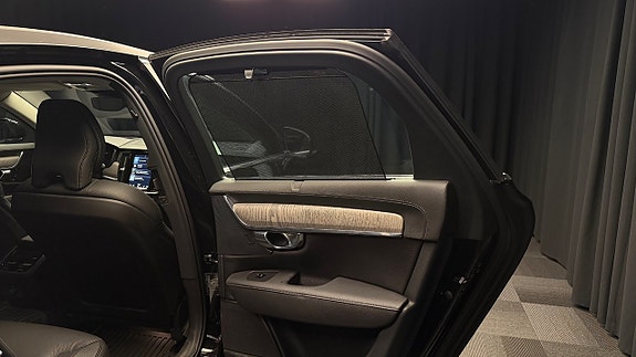 Volvo S90 14 of 30