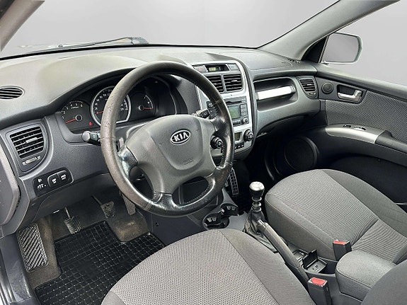 Kia Sportage 14 of 24
