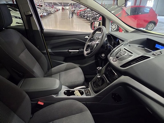 Ford C-Max 4 of 10