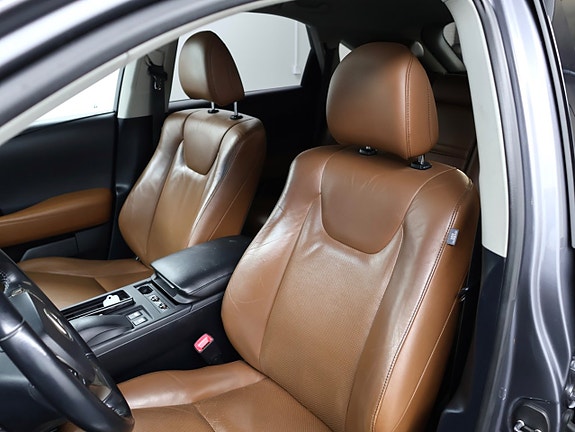 Lexus RX450h 16 of 30