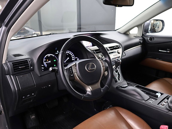 Lexus RX450h 15 of 30
