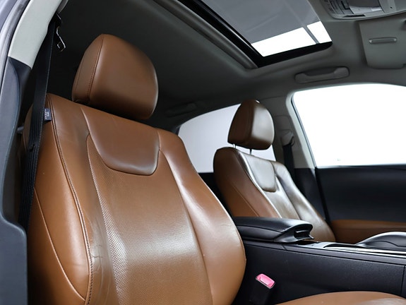 Lexus RX450h 27 of 30