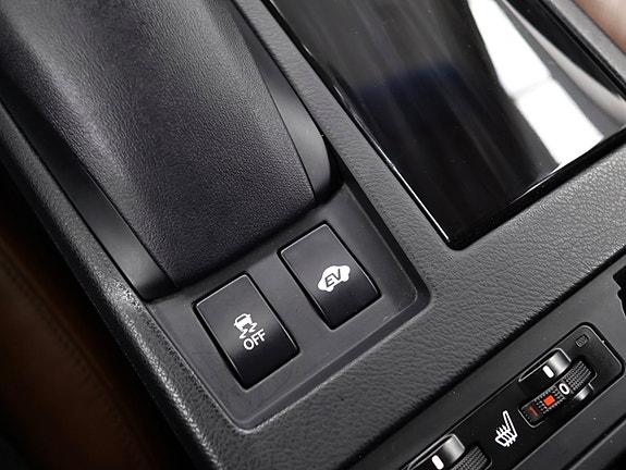 Lexus RX450h 25 of 30