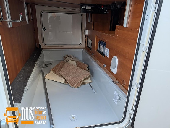 Rapido S8 890F 150hk Solcell AC bil o AC bodel 23 of 23