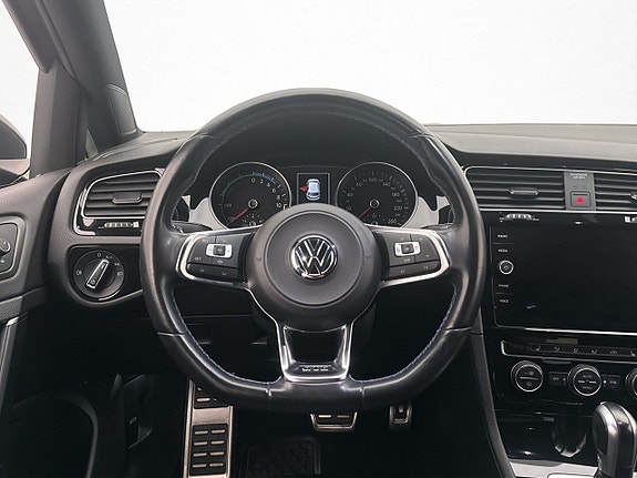 Volkswagen Golf I 11 of 28