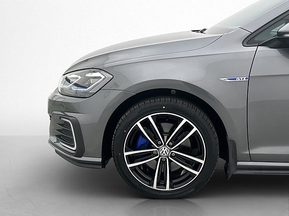 Volkswagen Golf I 25 of 28
