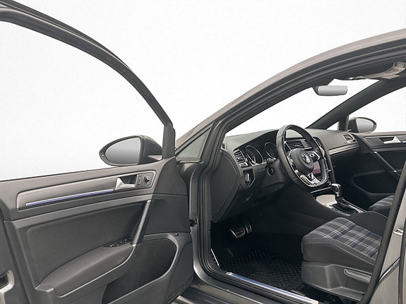 Volkswagen Golf I 9 of 28
