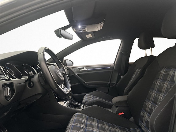 Volkswagen Golf I 10 of 28