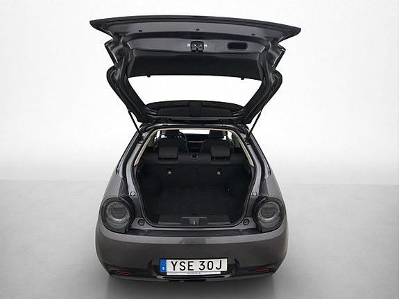 Honda e 9 of 29