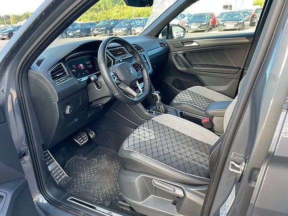 Volkswagen Tiguan 5 of 5