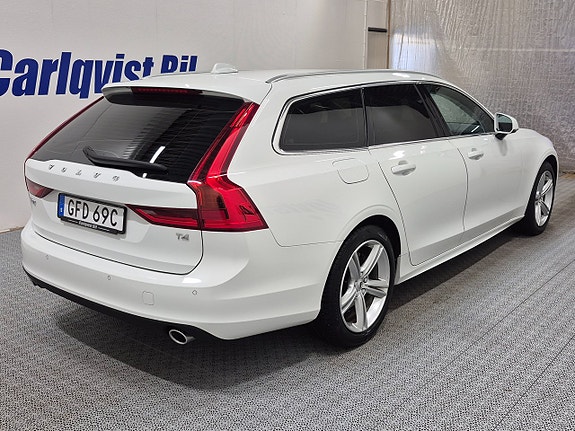 Volvo V90 4 of 8