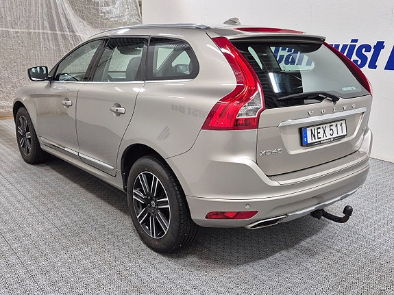 Volvo XC60 5 of 10