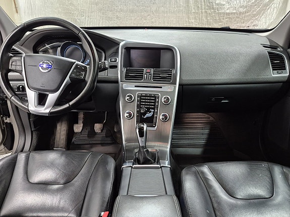 Volvo XC60 6 of 10
