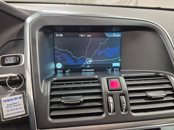 Volvo XC60 7 of 10