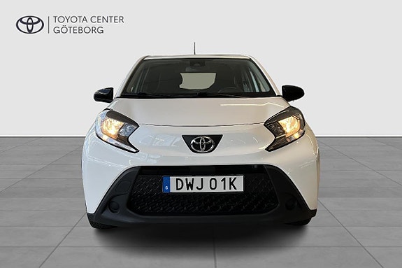 Toyota Aygo X 8 of 13