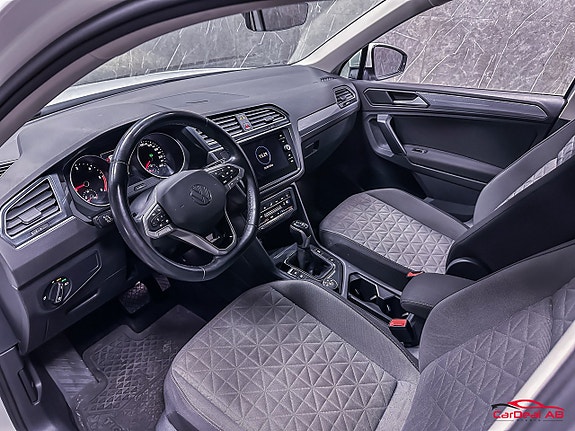 Volkswagen Tiguan 11 of 26
