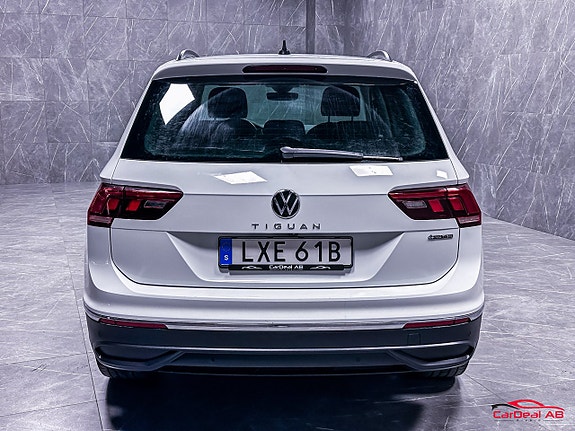 Volkswagen Tiguan 6 of 26