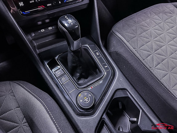Volkswagen Tiguan 26 of 26