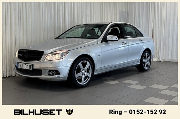Mercedes-Benz C200 4 of 28
