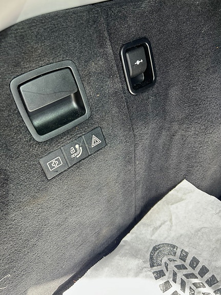 BMW 320d 9 of 9