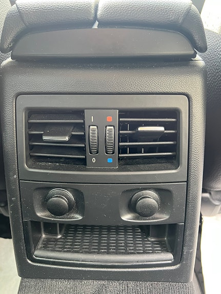 BMW 320d 7 of 9