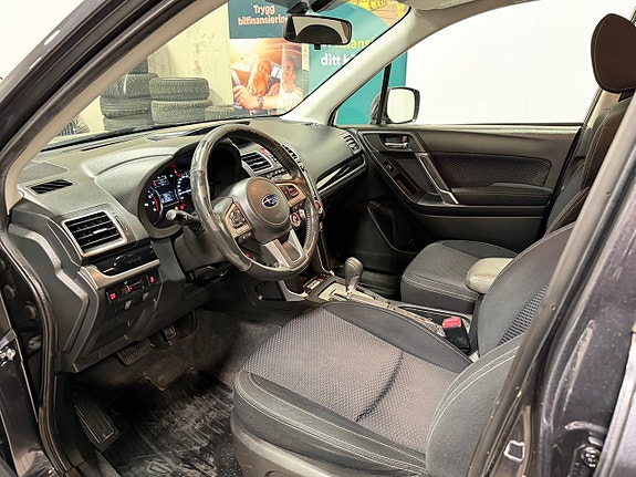 Subaru Forester 14 of 24