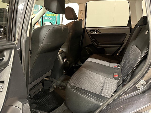 Subaru Forester 15 of 24
