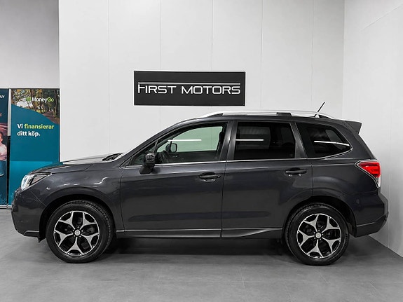 Subaru Forester 3 of 24