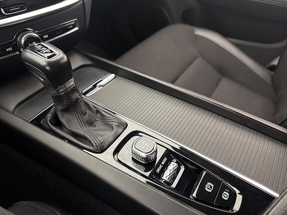 Volvo V60 24 of 30