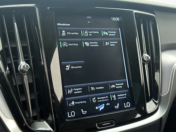 Volvo V60 19 of 30