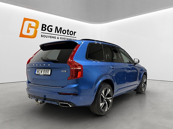 Volvo XC90 4 of 23