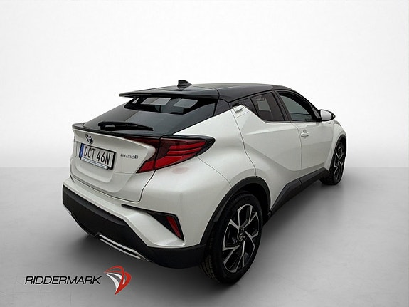 Toyota C-HR 8 of 30