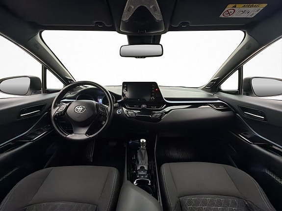 Toyota C-HR 23 of 30